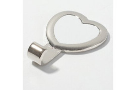 Crochet ou porte torchon en métal argenté adhésif forme cœur (vendu à l'unité)